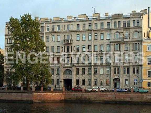 наб. реки фонтанки, 126 - панорамный вид на воду фото 1