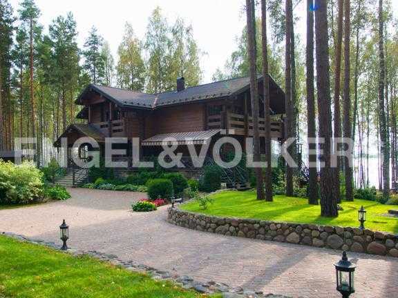 оз. глубокое - загородная резиденция на первой линии фото 1