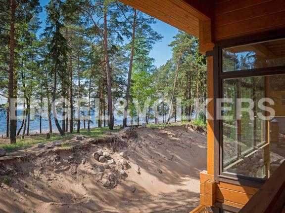 п. репино - коттедж на 1-ой линии финского залива фото 1