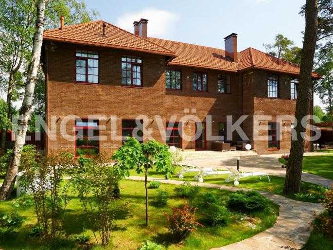 г.сестрорецк - коттедж в английском стиле фото 1