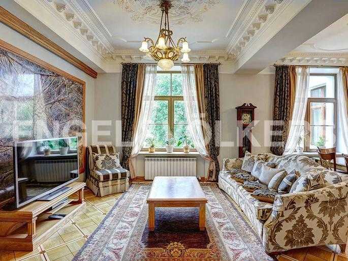 клубный дом архитектора романова: классика и современность фото 1