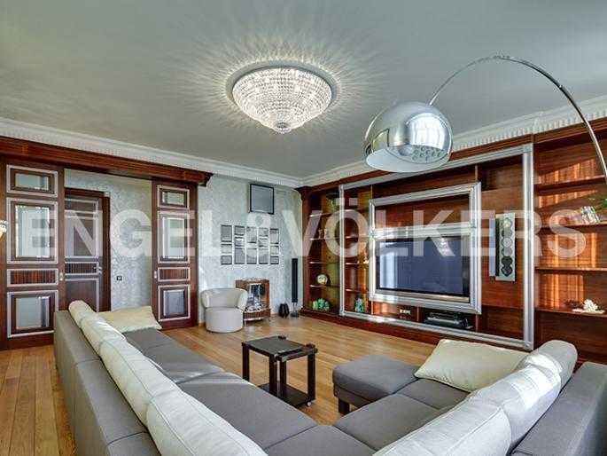 «олимпийская деревня» - панорамный вид на акваторию реки малой невки фото 1