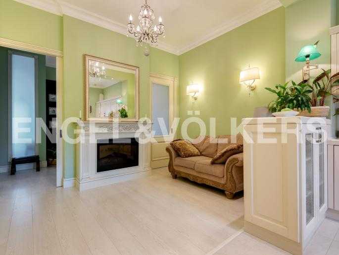 в.о., 12-линия, 7 - итальянская классика около наб. реки невы фото 1