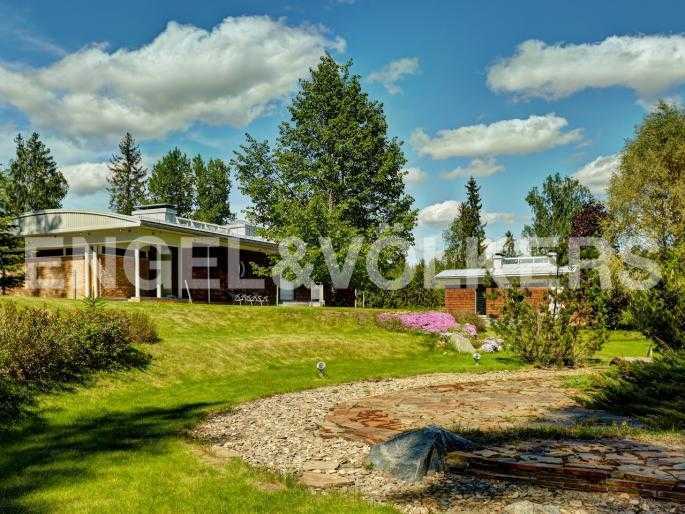 п.горки - современный загородный дом фото 1