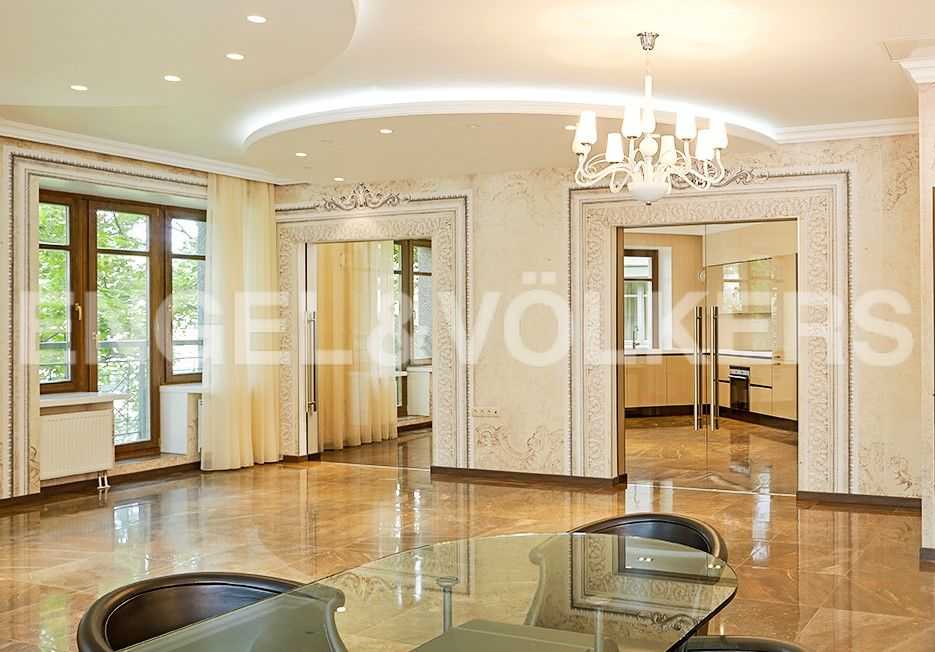 2-ая берёзовая аллея, 13-15 - семейная идиллия каменного острова фото 1