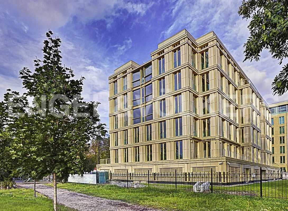 «крестовский, 12» - жилая среда для большой семьи фото 1