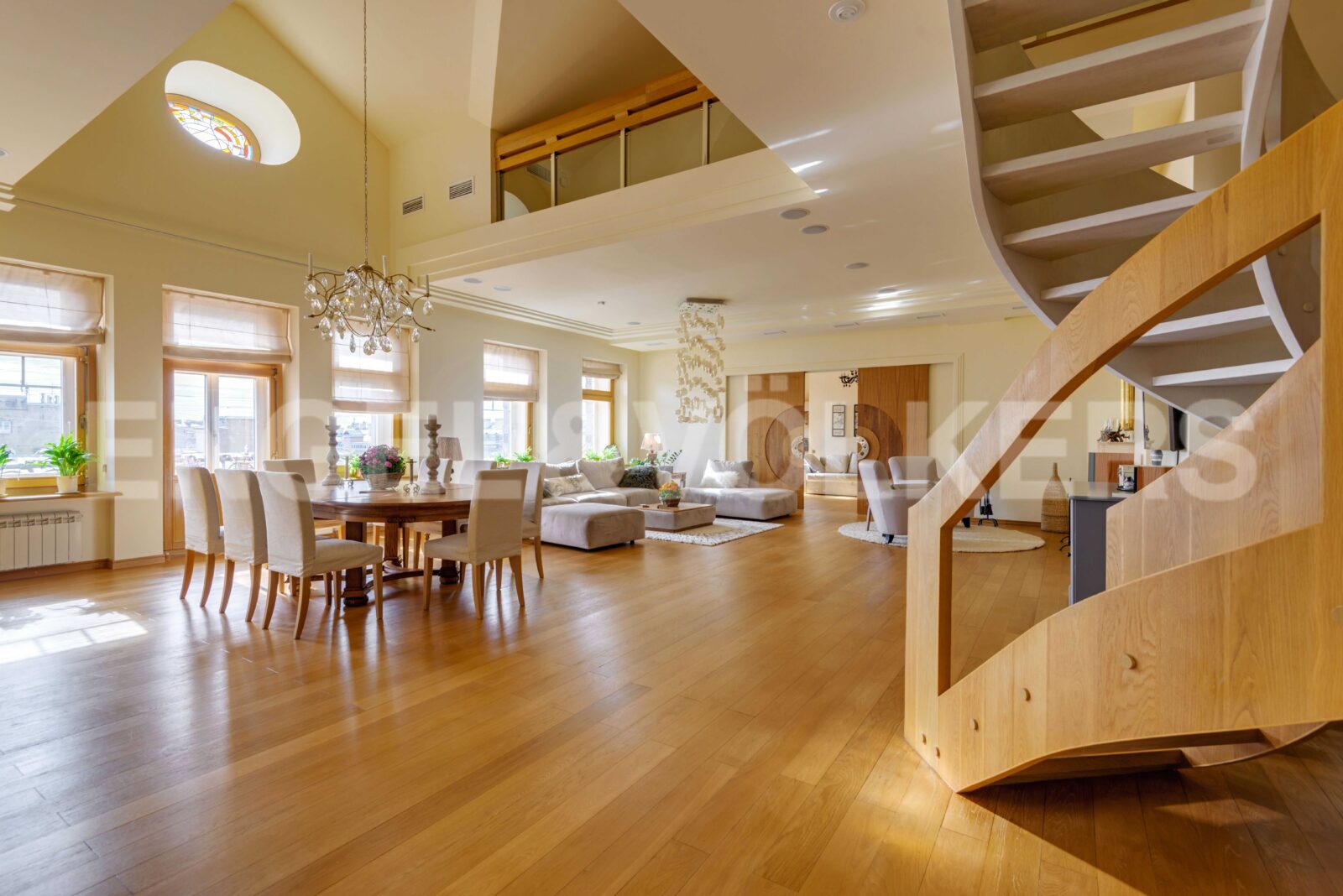 захарьевская, 16 - современный дизайн для семейного уюта фото 1