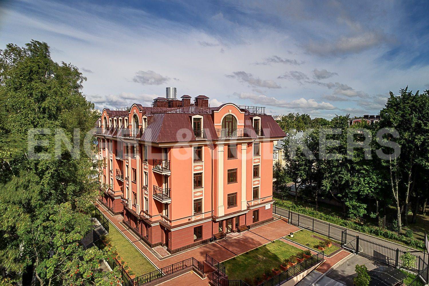 rich’art club – уют загородной жизни у метро черная речка фото 1