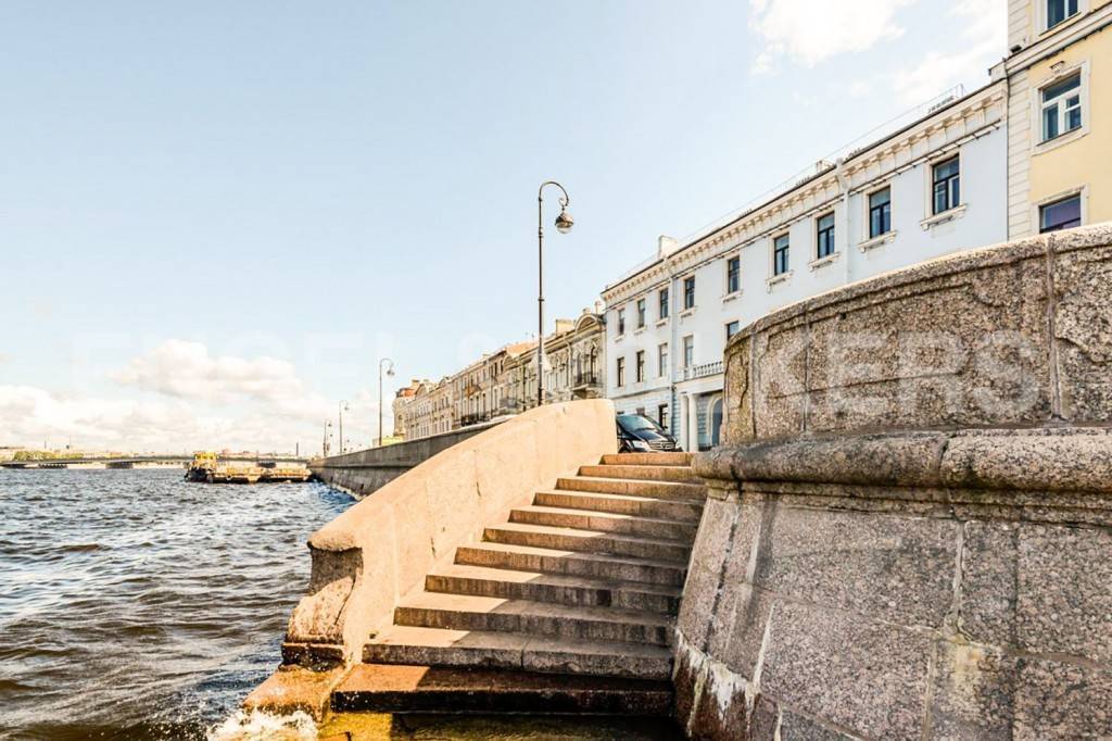 наб. кутузова, 30 - именитый особняк фельдмаршала м.и. кутузова фото 1