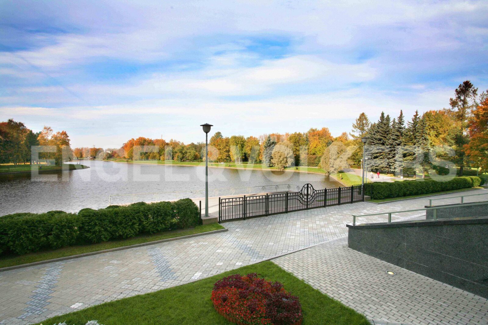 «пятый элемент» - элегантные апартаменты в приморском парке с видом на южный пруд фото 1