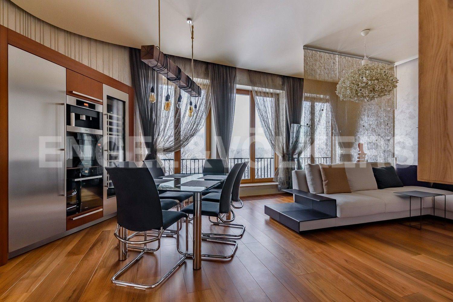 наб. мартынова, 74 – современный дизайн с видом на елагин о. и водную гладь фото 1