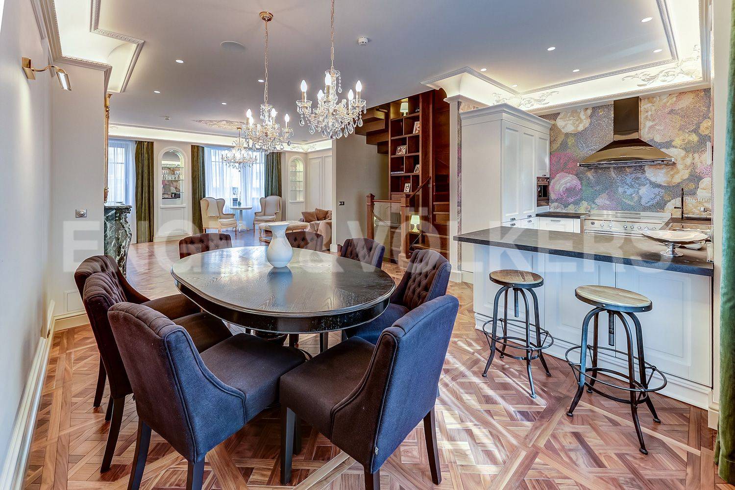 «графский пруд» - элегантная резиденция с видом на парк в коломягах фото 1