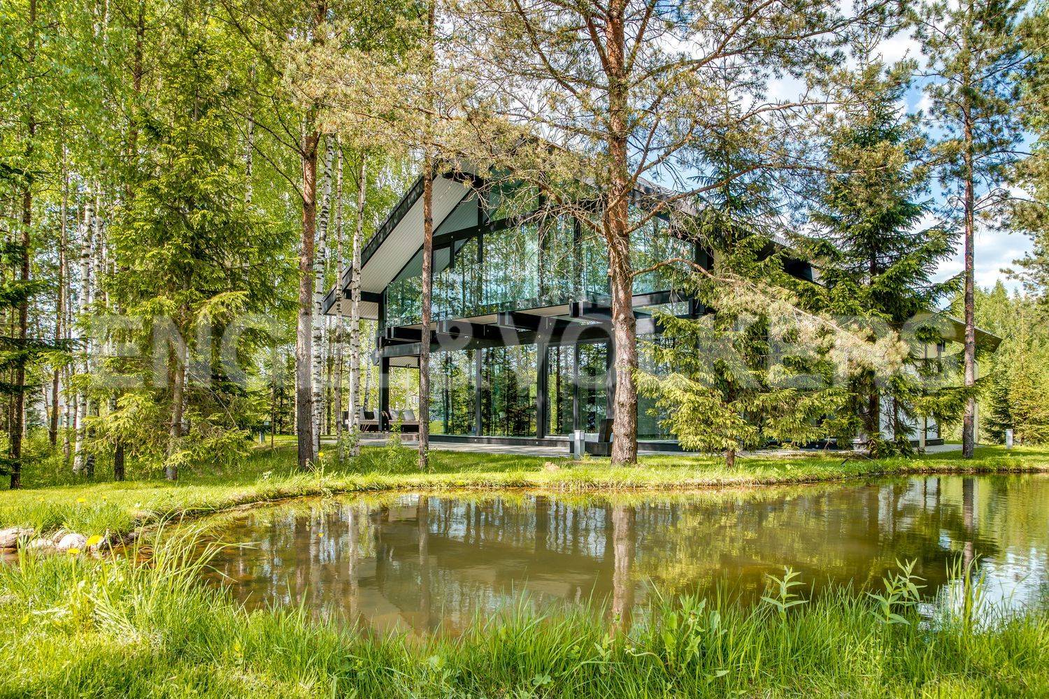 osko village – готовый загородный особняк в стиле «фахверк» фото 1