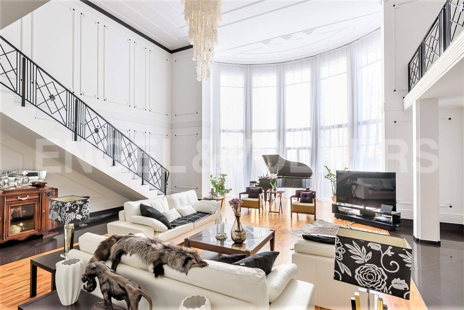 «северная столица» – загородная резиденция в стиле art deco фото 1