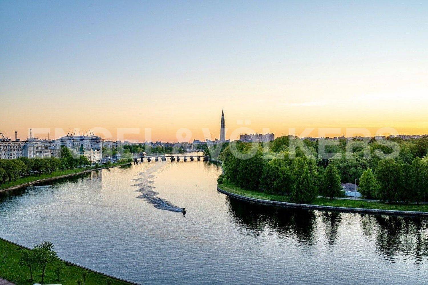 депутатская, 26 – видовая квартира в клубном доме «венеция» фото 1