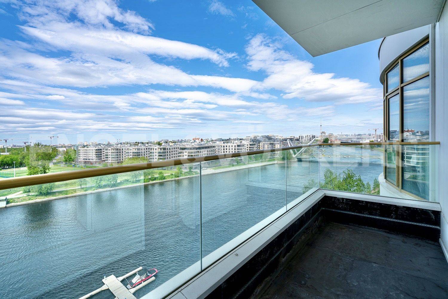 ждановская, 45 - панорамный вид из каждого окна фото 1