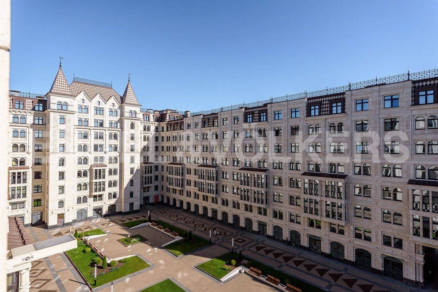 «русский дом» – квартира с видом в центральный променад для семейного проживания фото 1