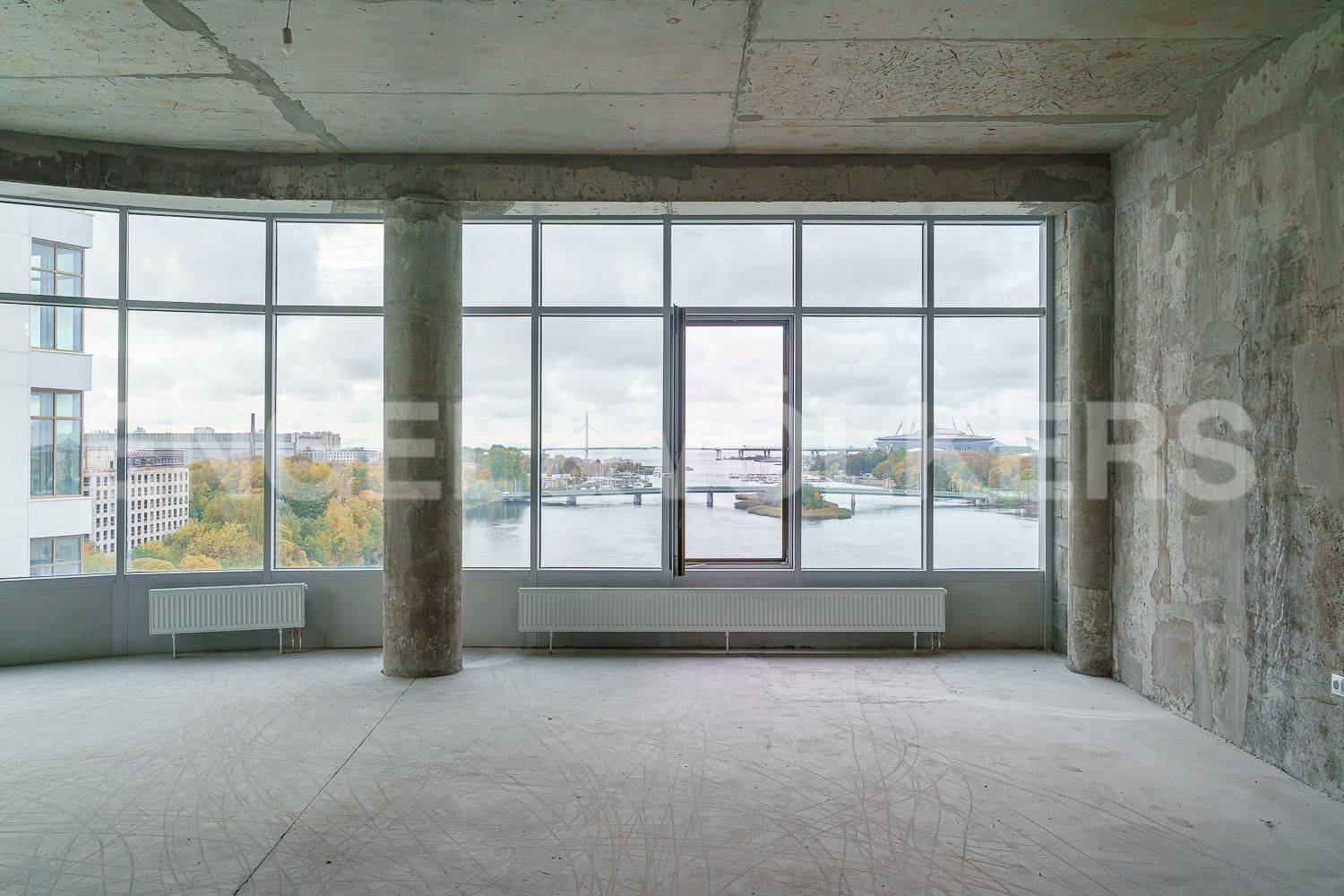 ждановская, 45 – видовая квартира с тремя спальнями фото 1