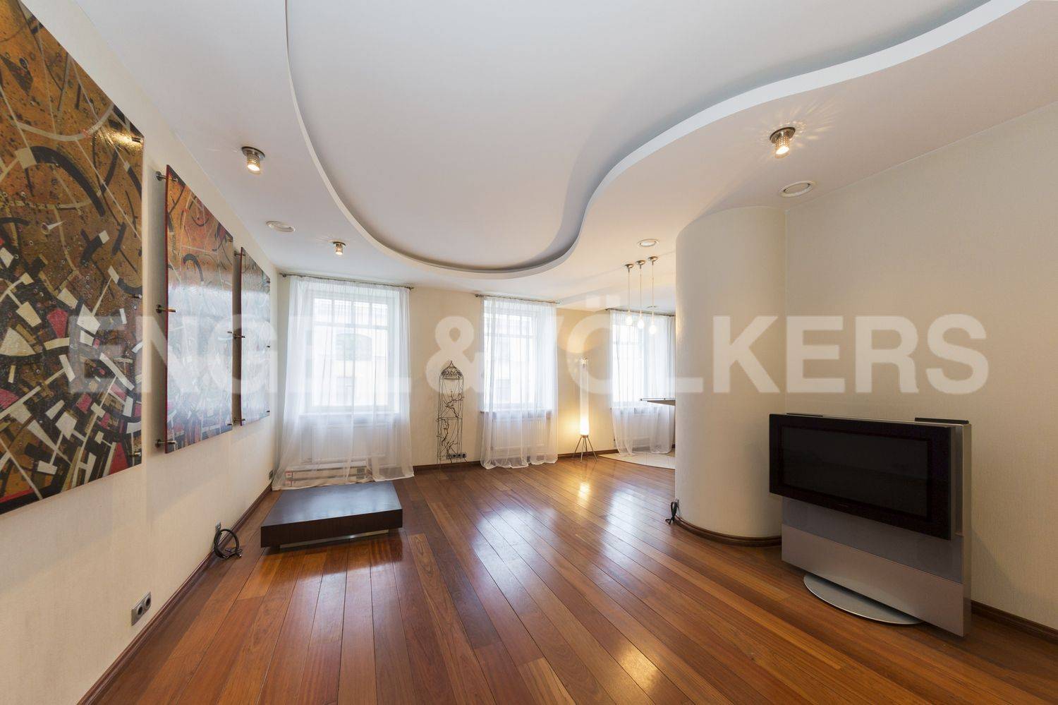 харьковская, 8а - авторский дизайн в современном доме около невского фото 1