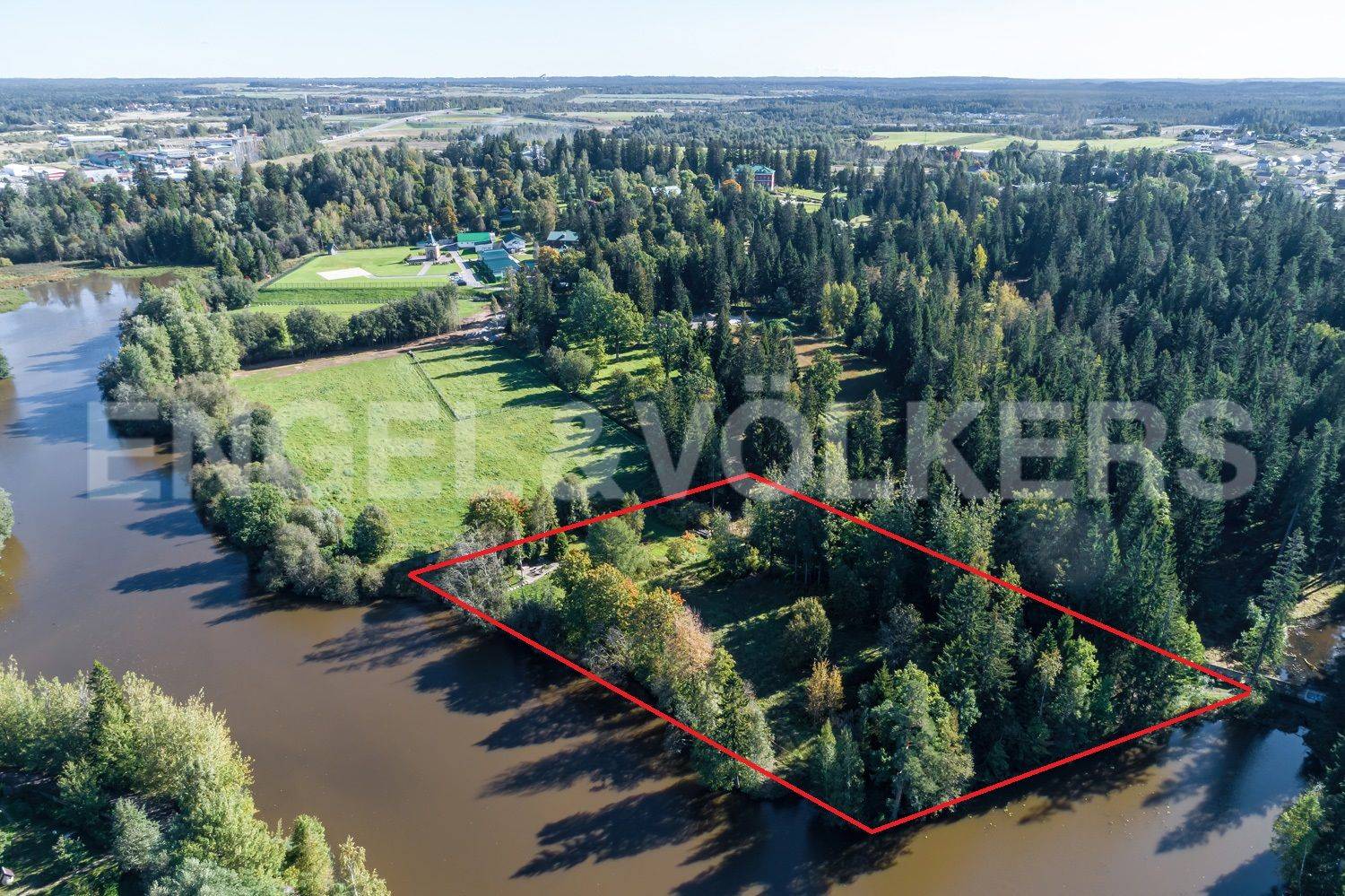 п. вартемяги – участок в парке усадьбы графов шуваловых фото 1