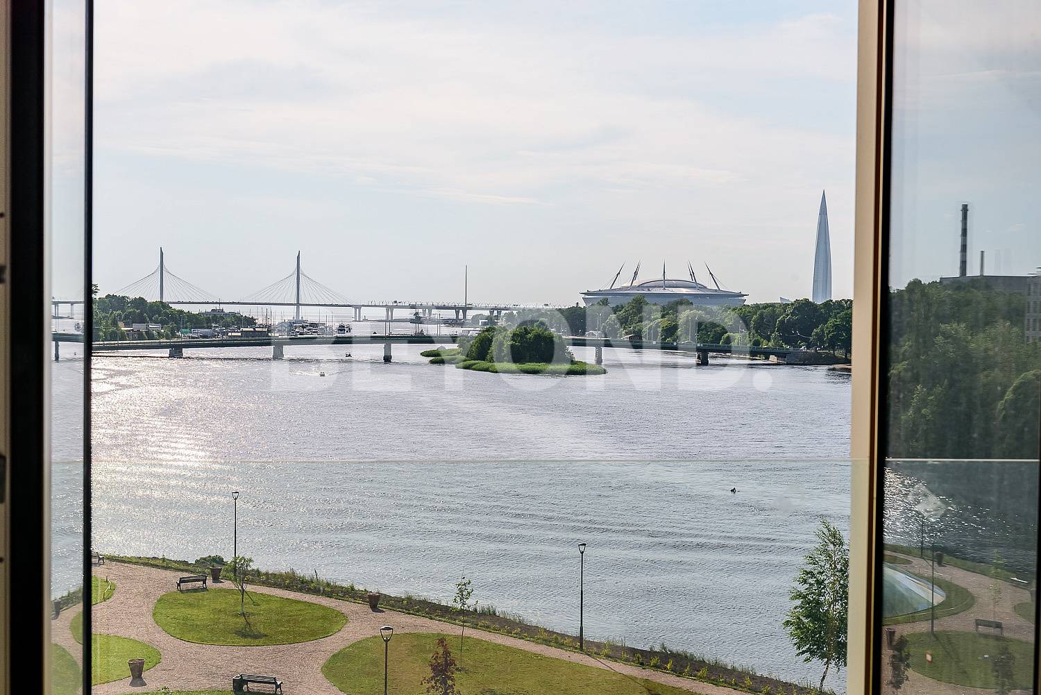 клубный дом «мальта» - просторная видовая квартира с четырьмя спальнями фото 1