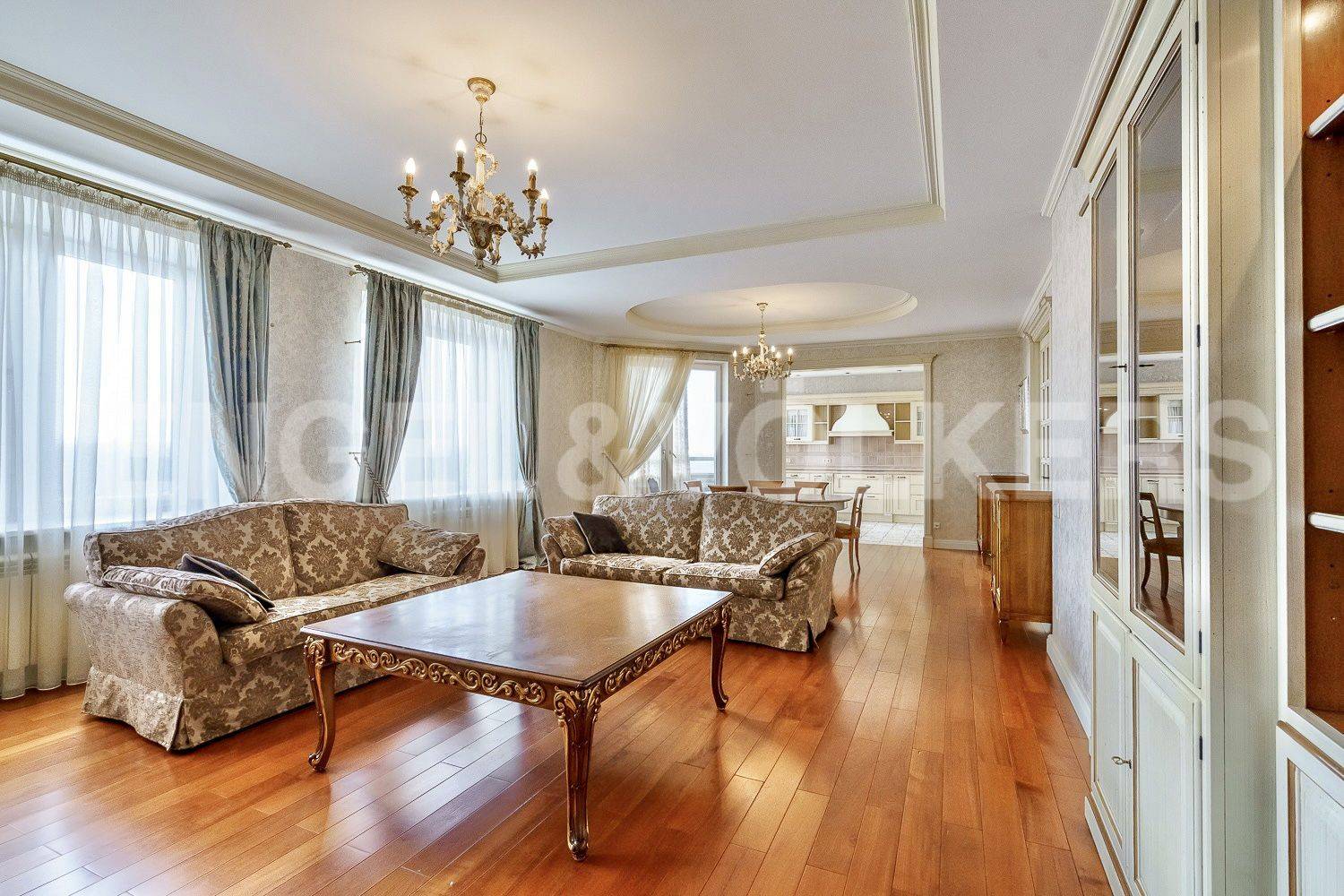 рюхина, 10 – семейная квартира у парка фото 1