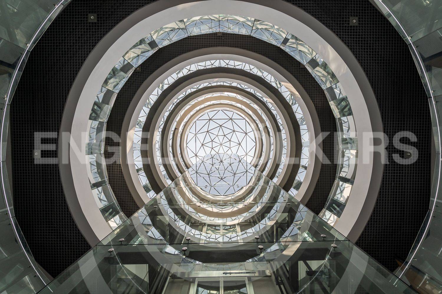 white house – клубный дом европейского качества с панорамными окнами фото 1