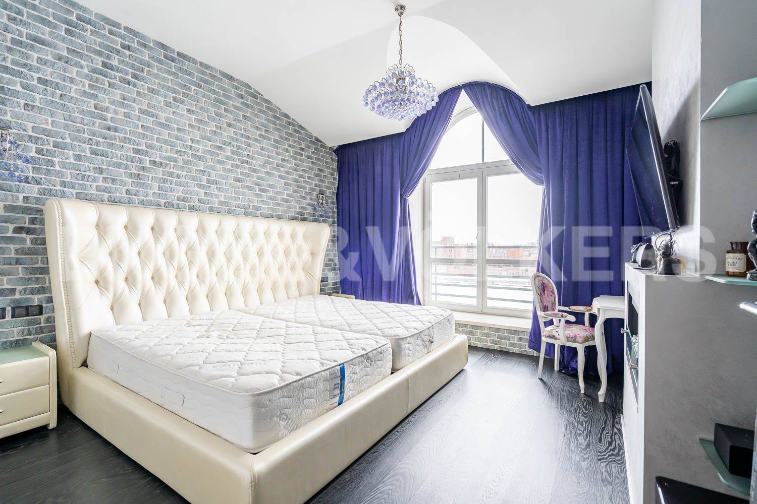 аптекарская наб., 6 – квартира в стиле лофт с видом на водную гладь фото 1