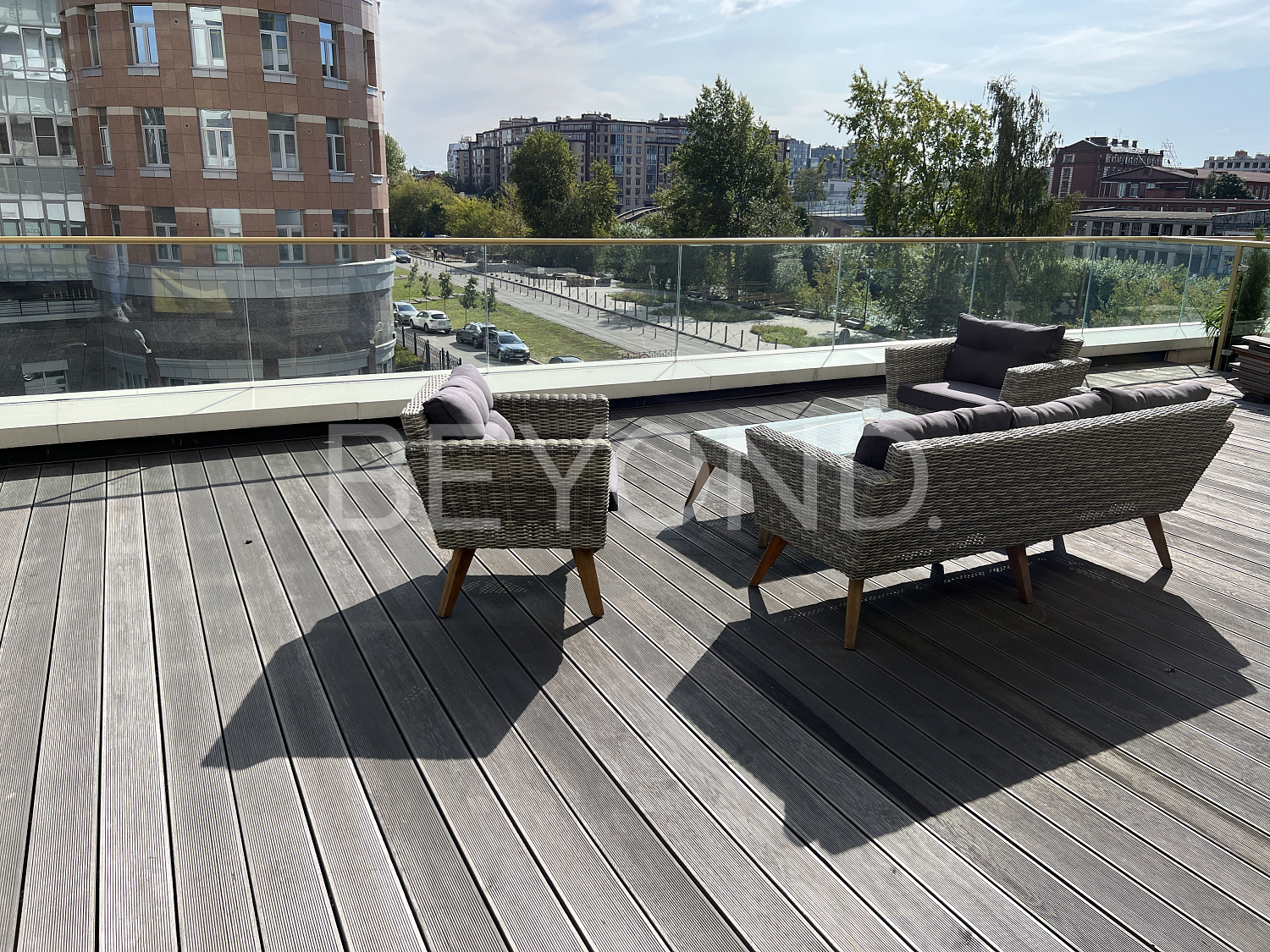 ждановская ул., 45 – элегантный дизайн интерьера и солнечная терраса 54 кв.м фото 4