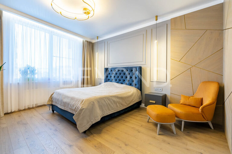 ждановская ул., 45 – элегантный дизайн интерьера и солнечная терраса 54 кв.м фото 5