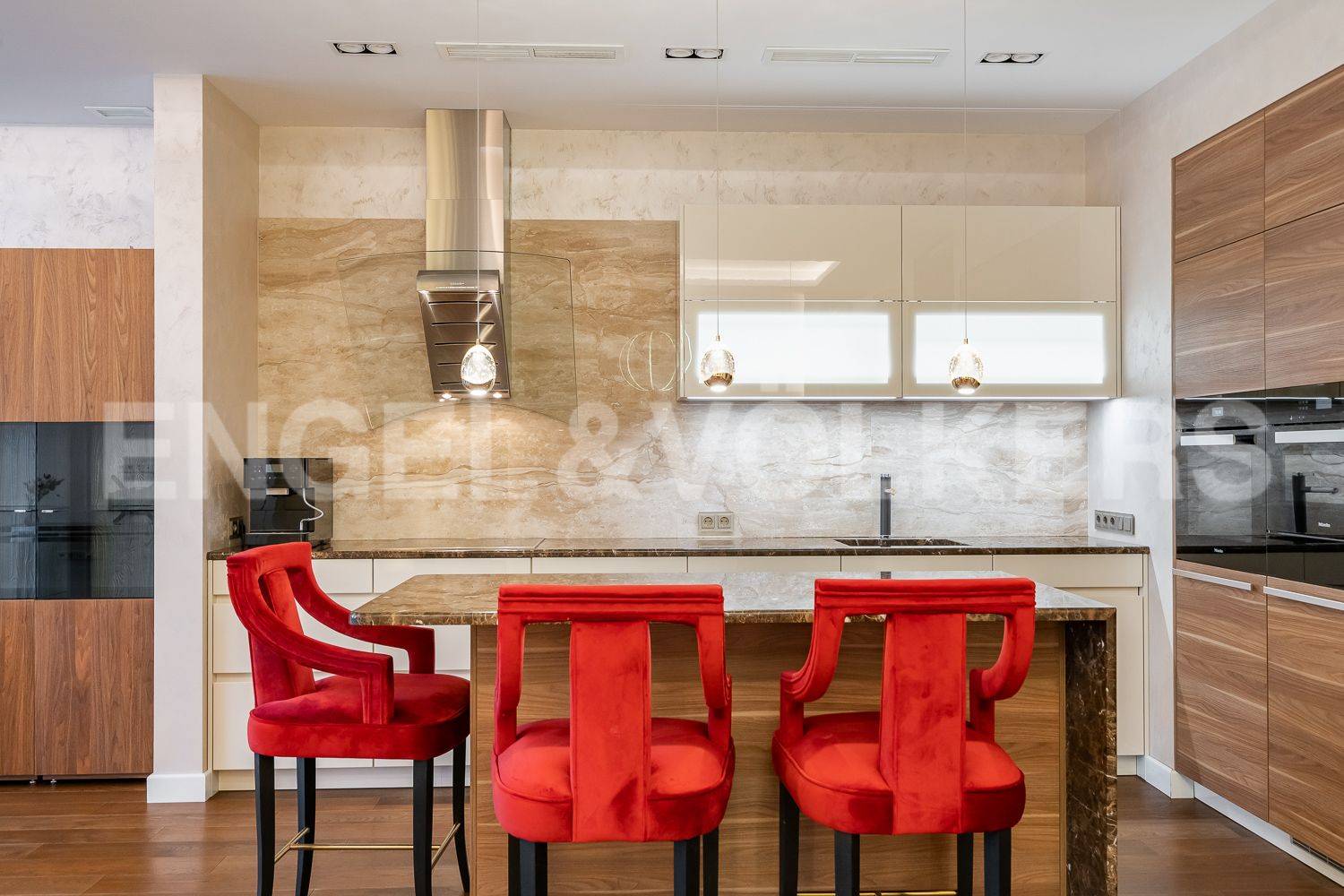 «леонтьевский мыс» – уютная семейная квартира с идеальной планировкой фото 1