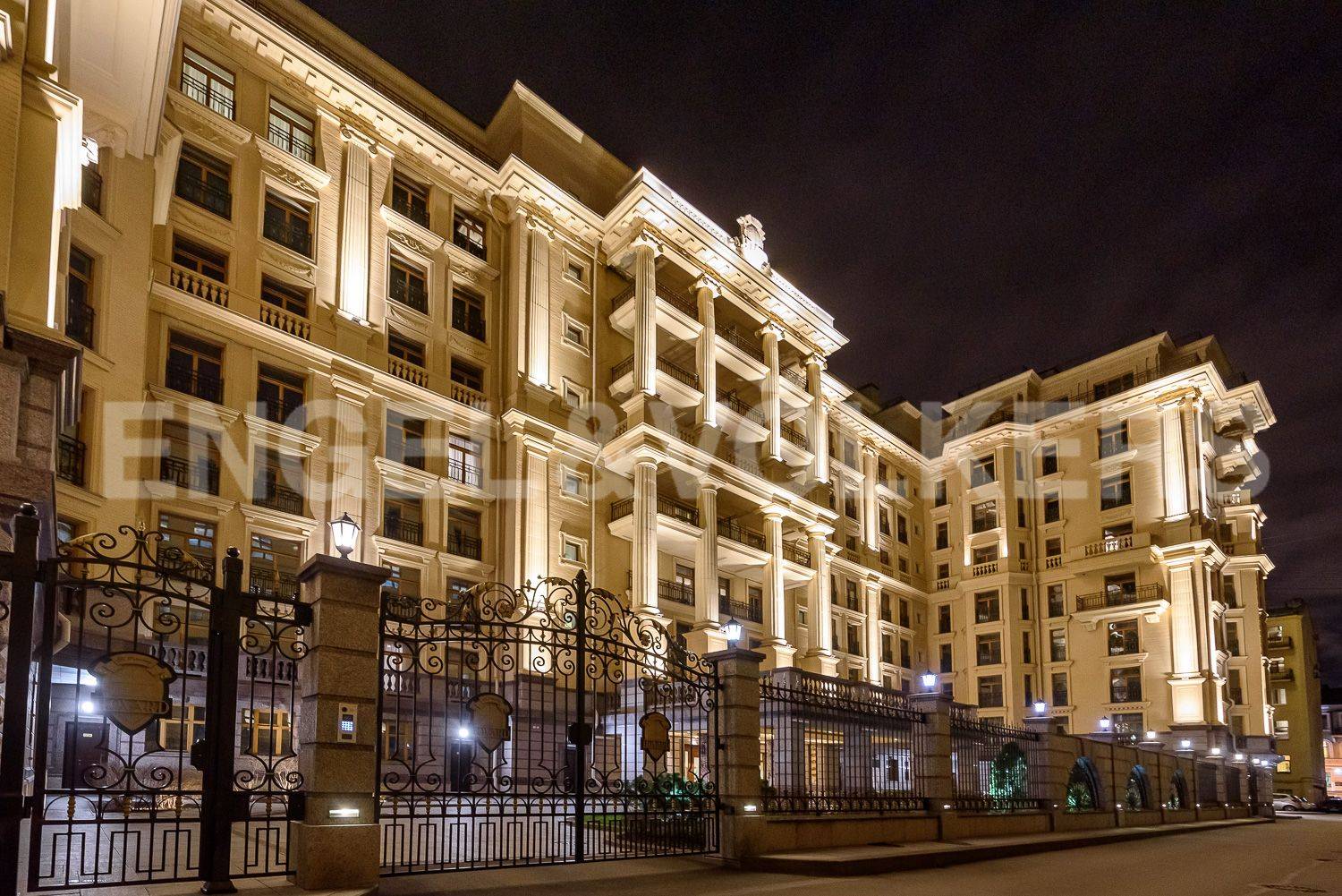 фонтанка, 76 – квартира с камином в клубном доме фото 1