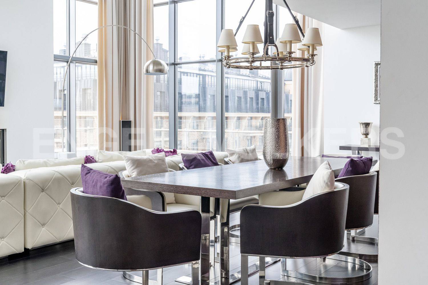 «резиденция на суворовском» – ультрасовременный пентхаус с террасой на три стороны света фото 1