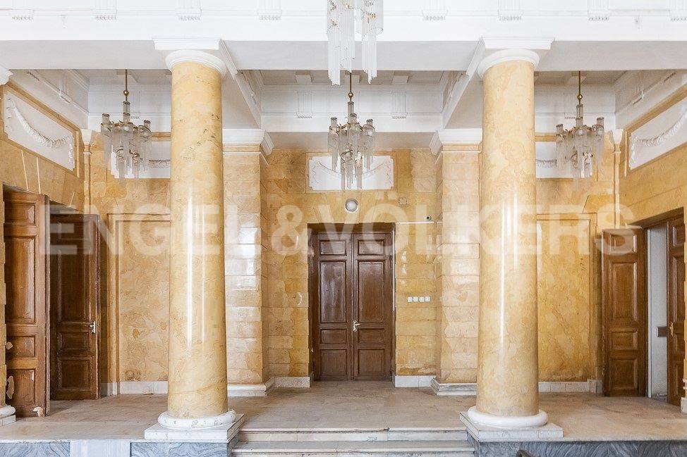 моховая, 10 – доходный апартамент рядом с летним садом фото 1