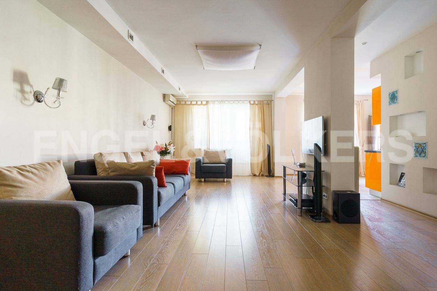 парашютная, 17 – сочетание обособленности и уюта фото 1