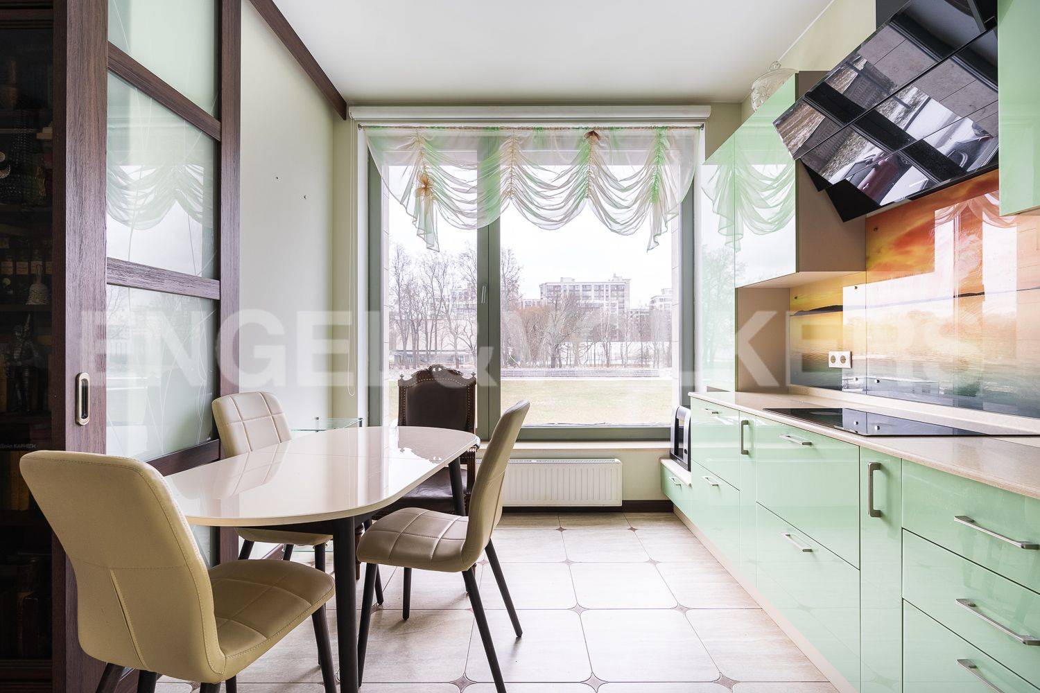 stockholm – спокойствие на берегу б.невки фото 1