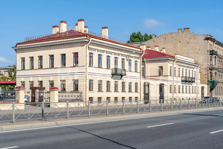 синопская наб., 66-68 – комплекс особняков на первой линии невы фото 2