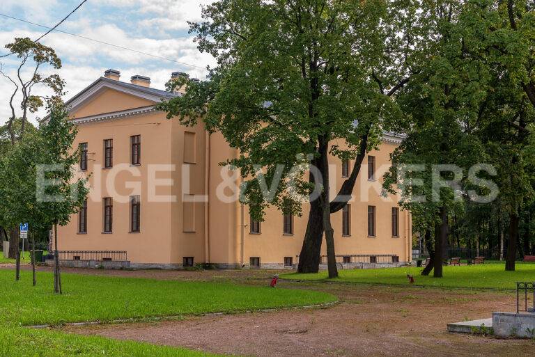 пр. энгельса, 1 - комплекс исторических особняков у ланского сада фото 2