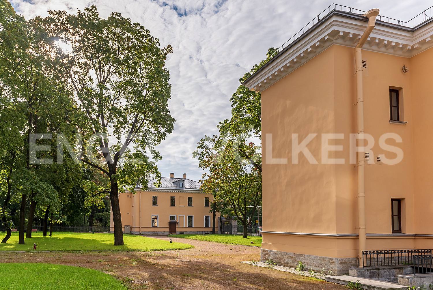 пр. энгельса, 1 - комплекс исторических особняков у ланского сада фото 5