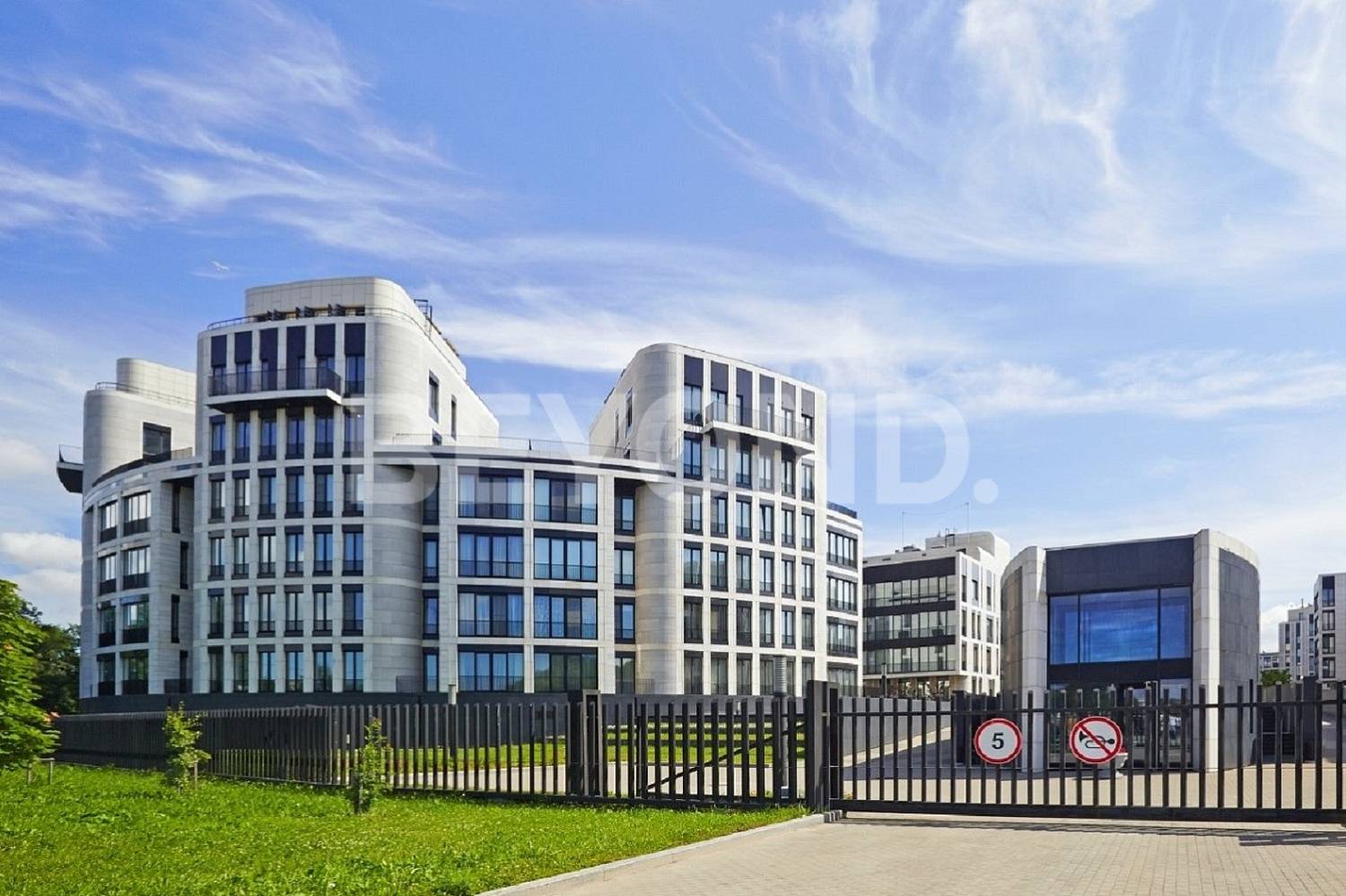 мартынова, 74 – «дом у моря» с видом на елагин остров фото 2