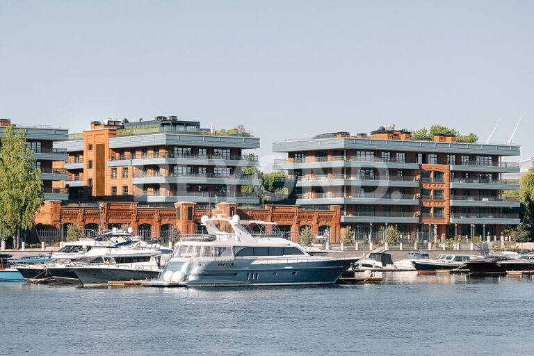 «императорский яхтъ-клуб» - видовая резиденция с панорамными окнами и собственной террасой фото 3