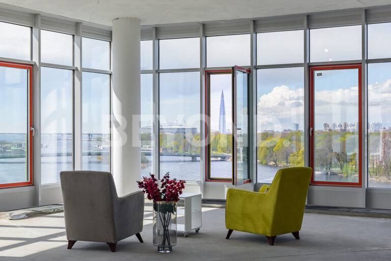 клубный дом «мальта» - квартира с прямым панорамным видом на воду из всех комнат фото 1