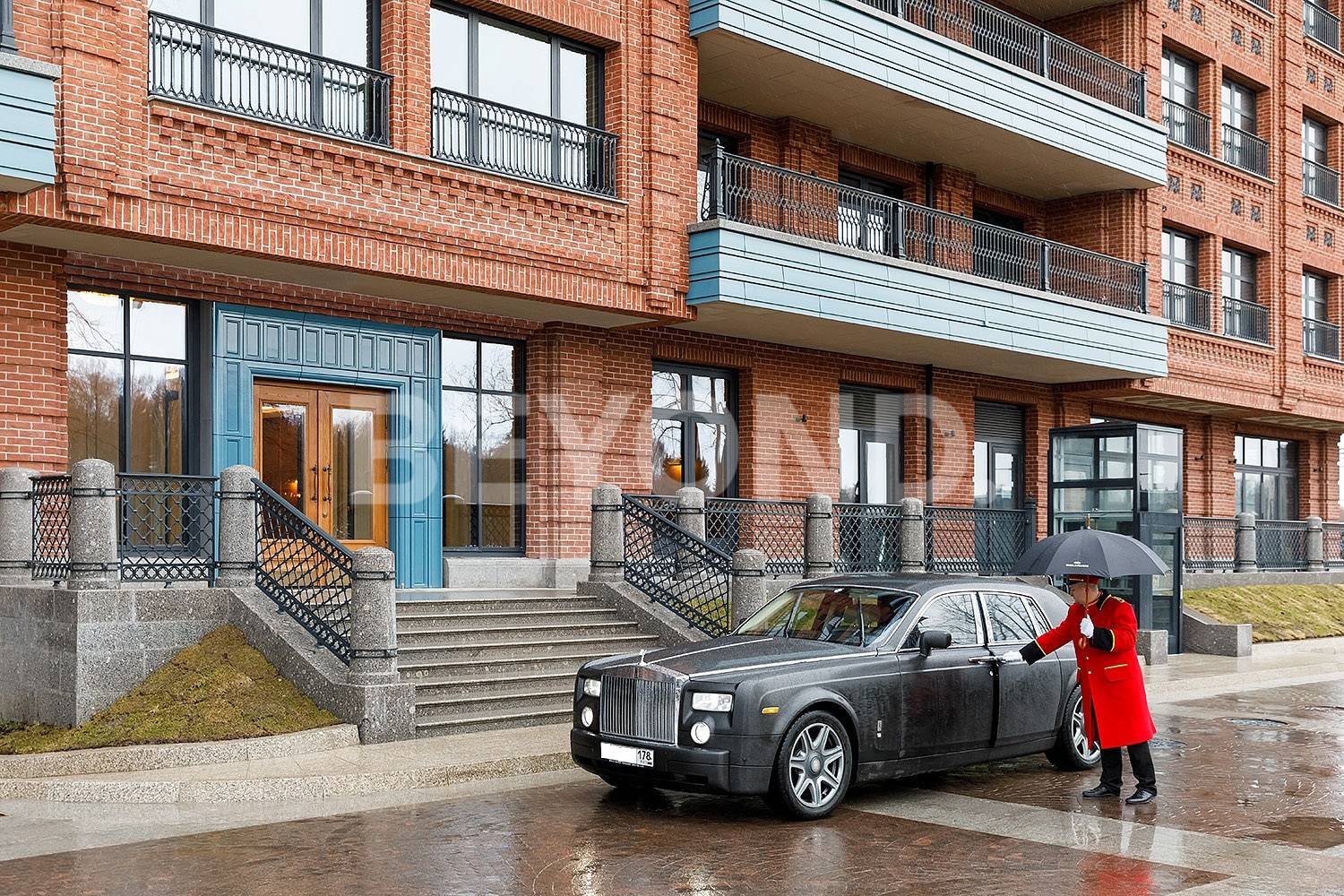 "императорский яхтъ-клуб" - резиденция с просторной террасой фото 3