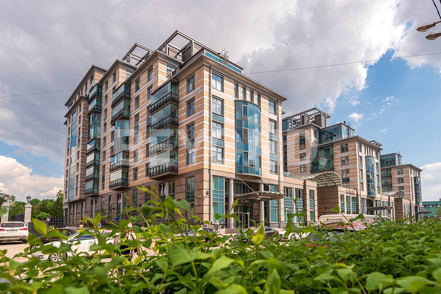 "резиденция на суворовском" – пентхаус в стиле «неоклассика» с видом на смольный фото 3