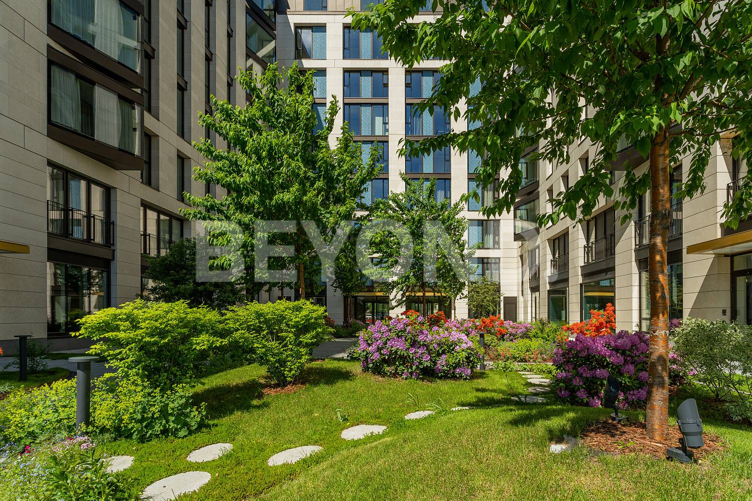 one trinity place – стильный дизайн и максимум комфорта фото 3