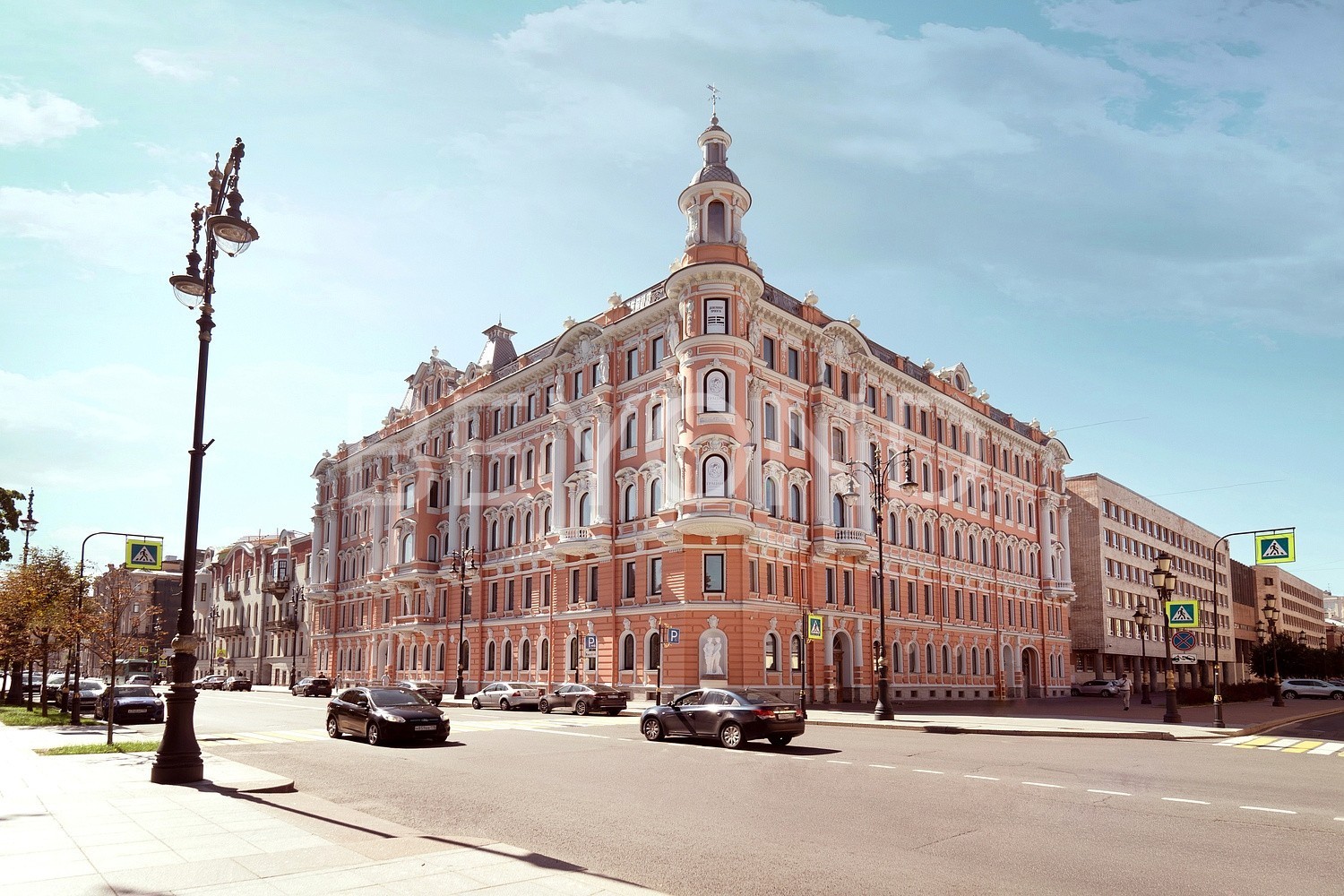 Захарьевская, 41 - Коллекционная квартира с видом на Таврический сад pic-3