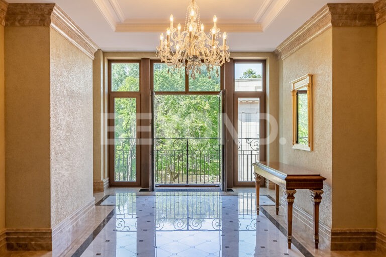 «резиденция на каменном» - резиденция с собственной террасой на крыше фото 3