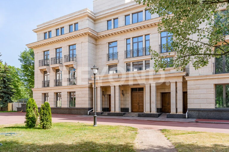 «резиденция на каменном» - резиденция с собственной террасой на крыше фото 5