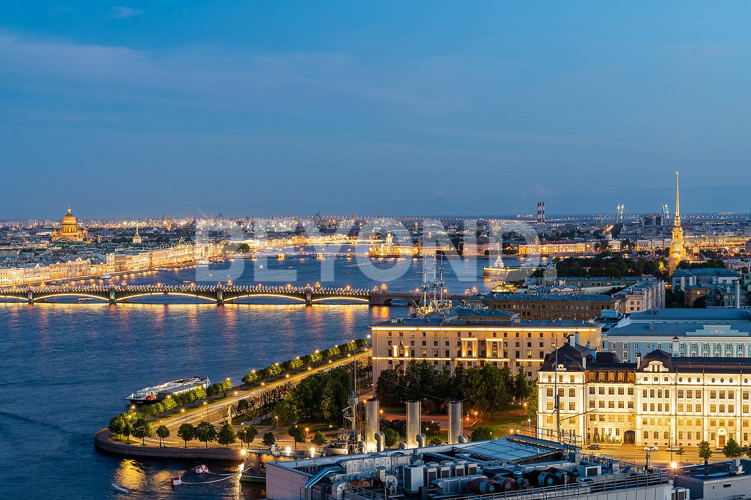 mont blanc – пентхаус с панорамой петербурга в 360° фото 1