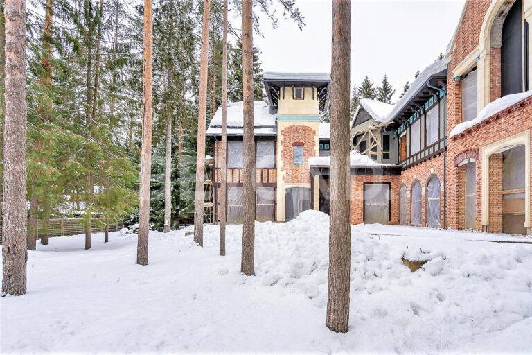 п. ленинское – загородная вилла в статусном окружении фото 3